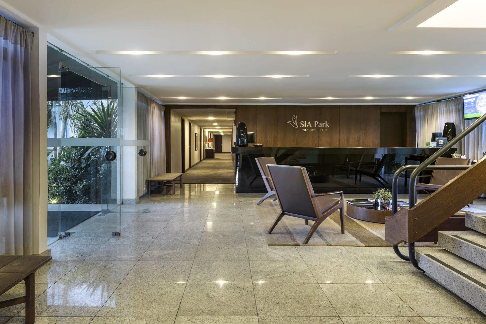 Sia Park Executive Hotel Candangolandia Экстерьер фото
